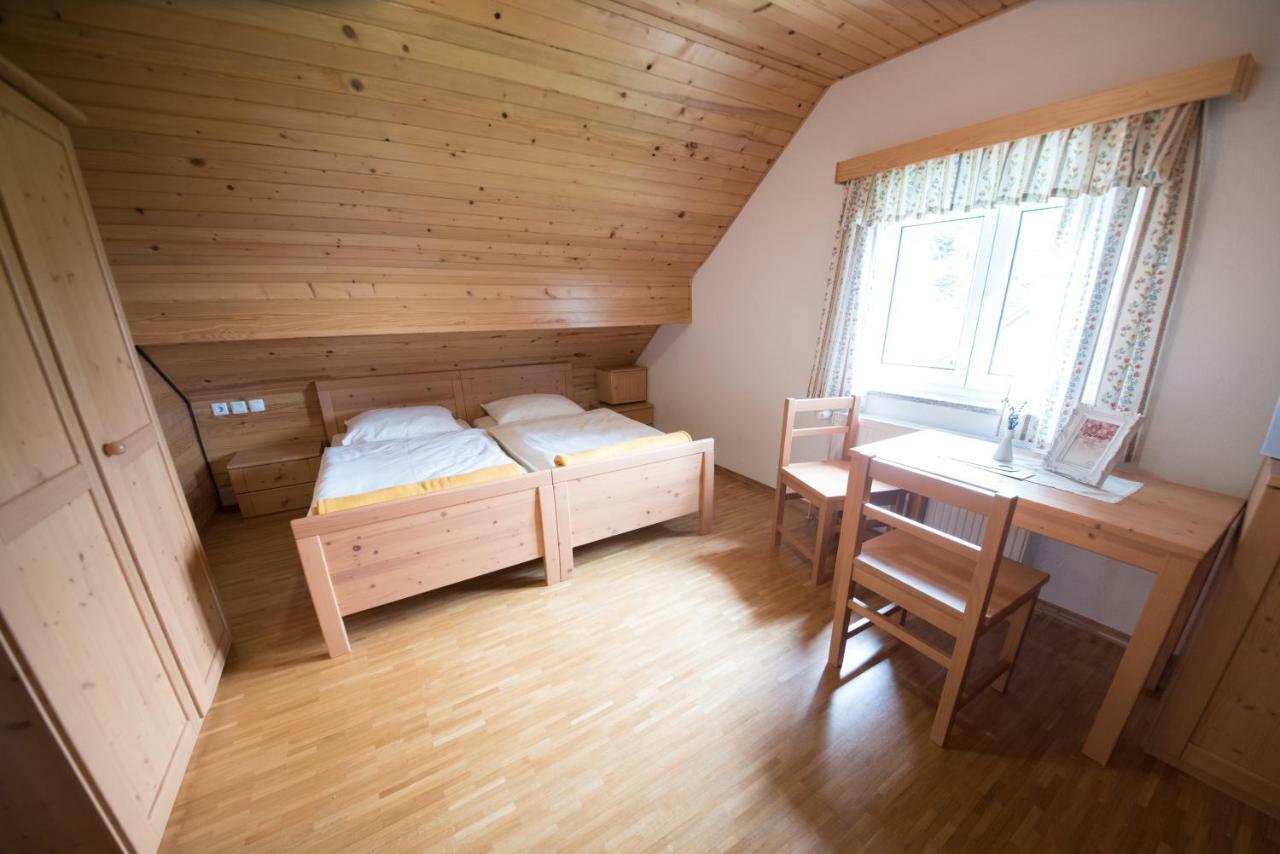 Tourist Farm Pr'Dovar Церклье-на-Гореньскем Экстерьер фото